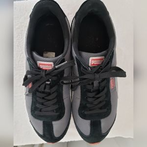 Puma Orange Black and Gray Rio Suede Leather Sneakers Athletic shoes size 7.5